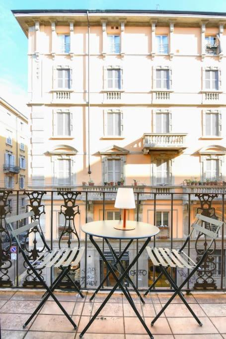 Porta Genova Bilocale Di Charme Lägenhet Milano Exteriör bild